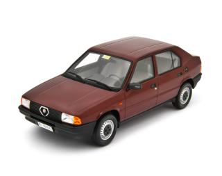 Alfa Romeo 33 1.3S Edizione 1985 Rosso amaranto Laudoracing 1:18 Resinemodell (Türen, Motorhaube... nicht zu öffnen!)
